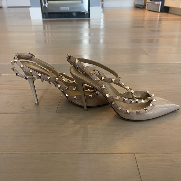 Valentino Rockstud Heels - Picture 4 of 6